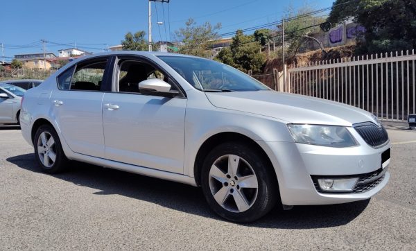 Z VENDIDO SKODA OCTAVIA TSI 1.4 MT 2015 $6.980.000.- - Imagen 4