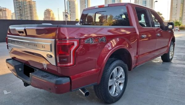 FORD F-150 PLATINIUM 4X4 AÑO 2017 VALOR $22.980.000.- - Imagen 5