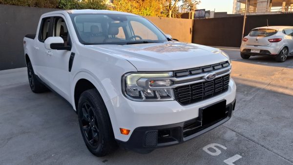 FORD MAVERICK LARIAT 4WD 2.0T AT 2023 $26.980.000.- - Imagen 3