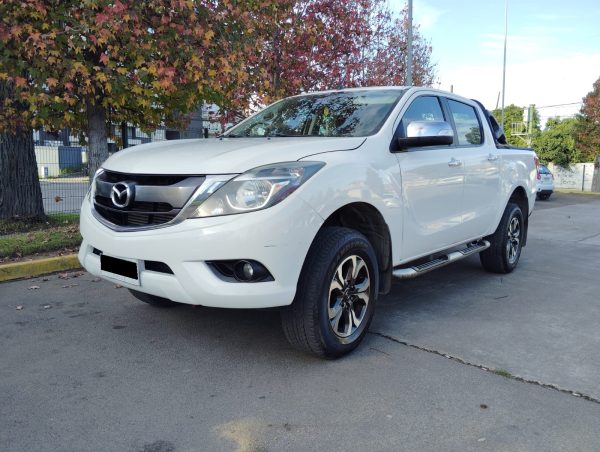 Z VENDIDA MAZDA BT50 4X4 DCAB SDX 2.2 AÑO 2018 $14.880.000.- - Imagen 2