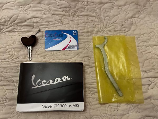 VESPA GTS 300 AÑO 2019 $4.900.000.- - Imagen 11