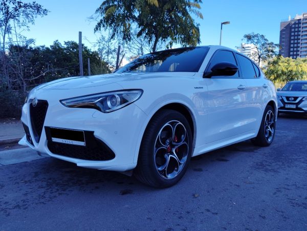ALFA ROMEO STELVIO SUPER AWD 2023 VALOR $42.980.000.- - Imagen 3