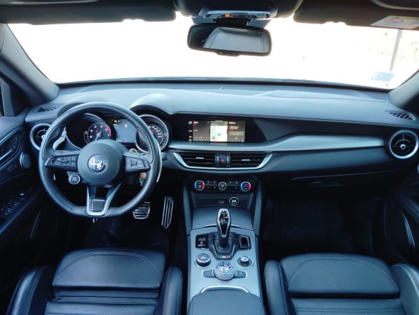 ALFA ROMEO STELVIO SUPER AWD 2023 VALOR $42.980.000.- - Imagen 18