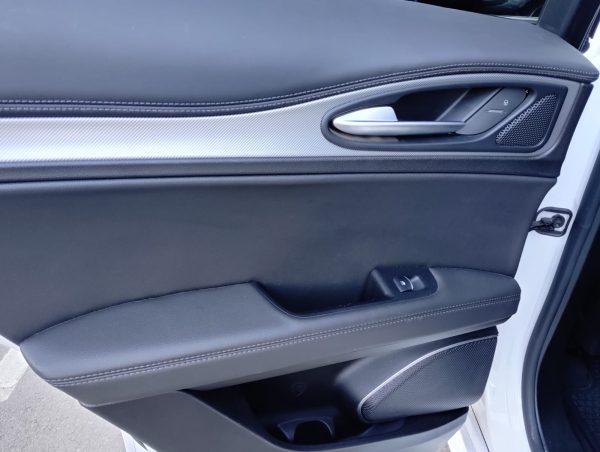ALFA ROMEO STELVIO SUPER AWD 2023 VALOR $42.980.000.- - Imagen 25