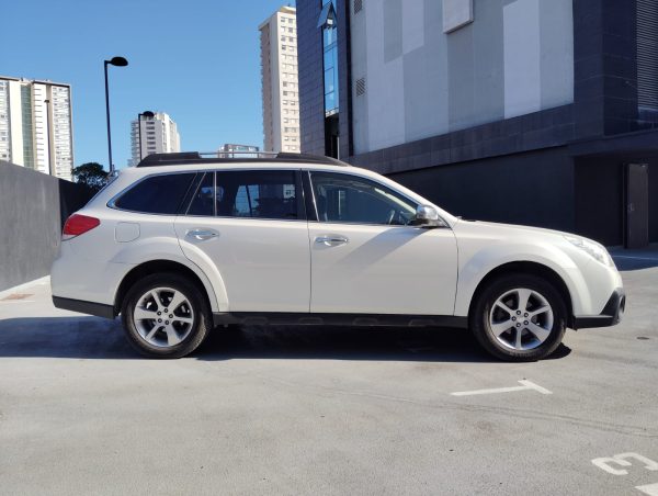 SUBARU OUTBACK LIMITED 2015 $9.880.000.- - Imagen 6