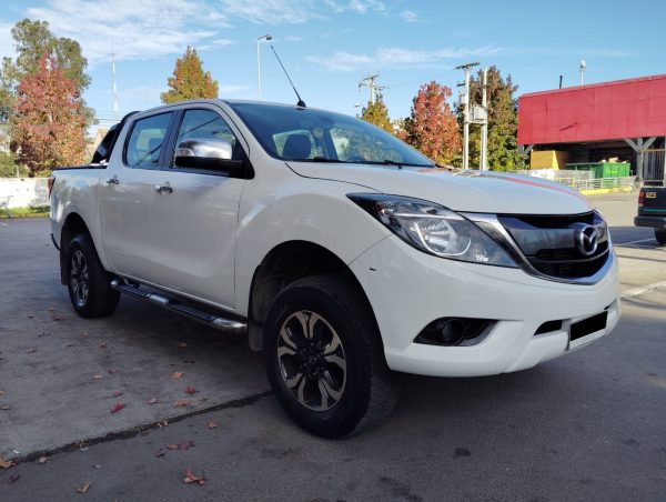 Z VENDIDA MAZDA BT50 4X4 DCAB SDX 2.2 AÑO 2018 $14.880.000.- - Imagen 8