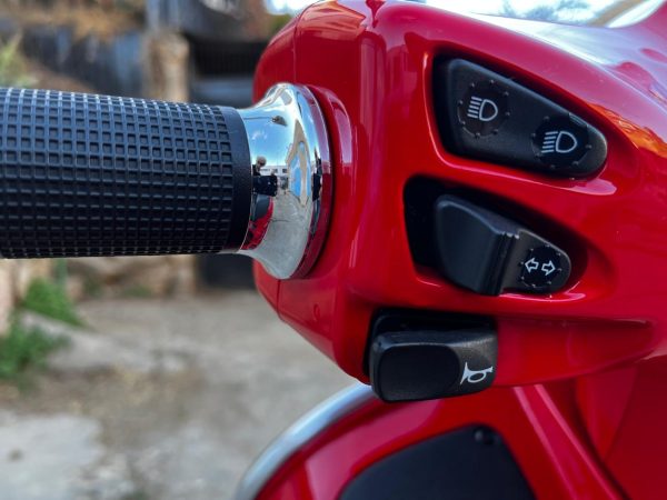 VESPA GTS 300 AÑO 2019 $4.900.000.- - Imagen 7