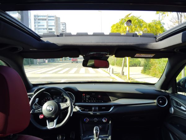 ALFA ROMEO STELVIO VELOCE SUPER AWD 2.0 AUT 2023 VALOR $37.980.000.- - Imagen 20