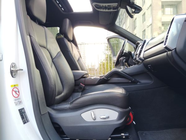 Z VENDIDO PORSCHE CAYENNE 3.0 DIESEL AÑO 2013 VALOR $17.380.000.- - Imagen 14