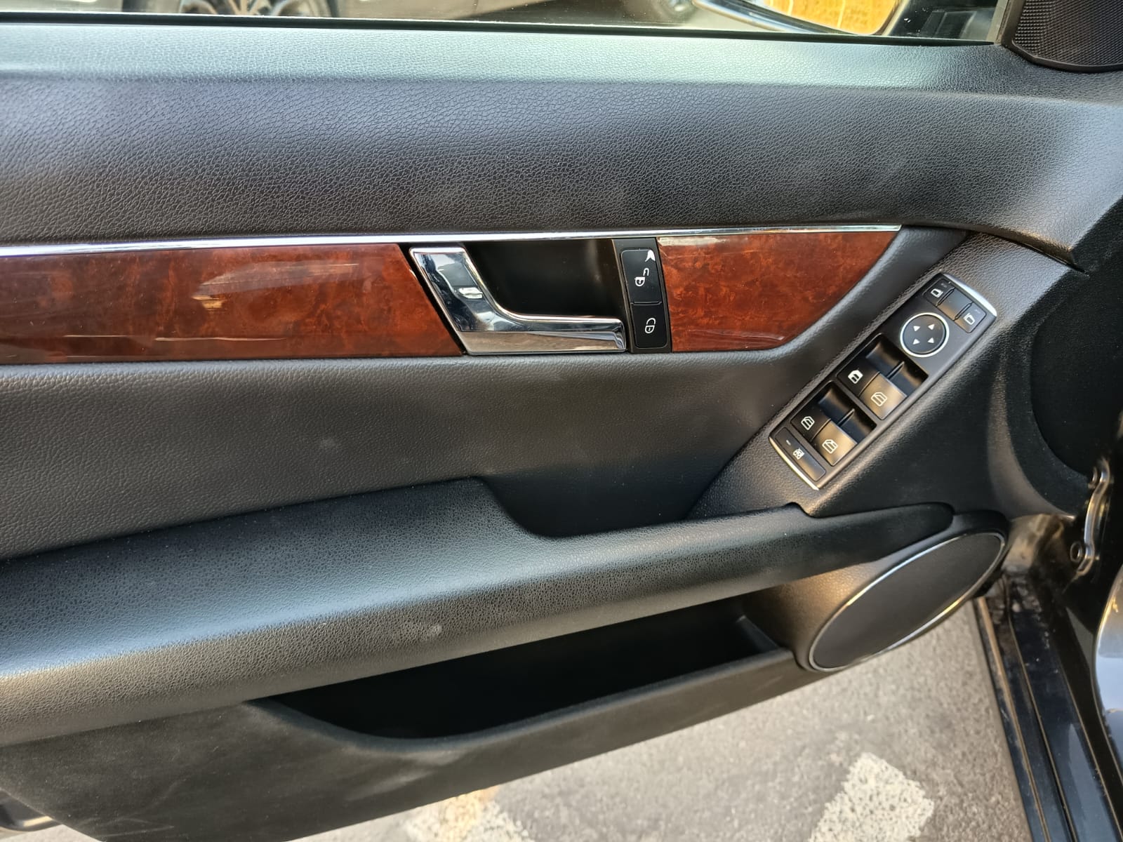 Z VENDIDO MERCEDES BENZ C180 CDI 1.8 AUT AÑO 2011 $7.780.000.- - Imagen 10