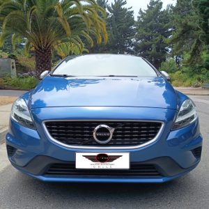 VOLVO V40 T4 2.0 R-DESIGN AÑO 2018 UN DUEÑO $13.380.000.-