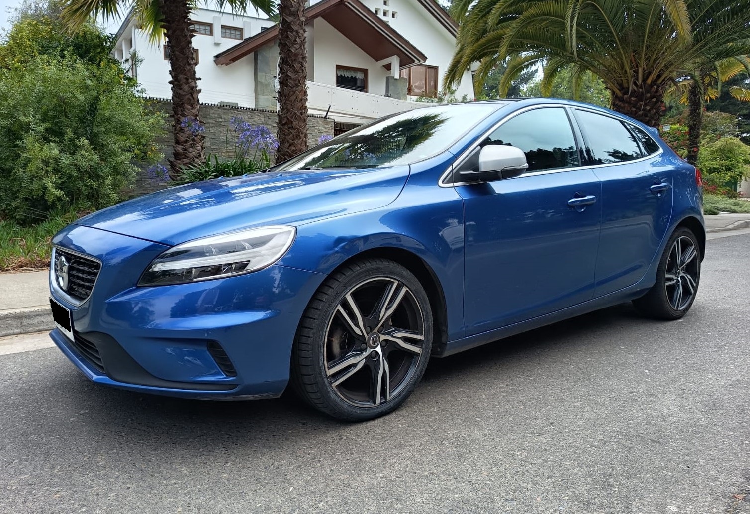 VOLVO V40 T4 2.0 R-DESIGN AÑO 2018 UN DUEÑO $13.380.000.- - Imagen 8