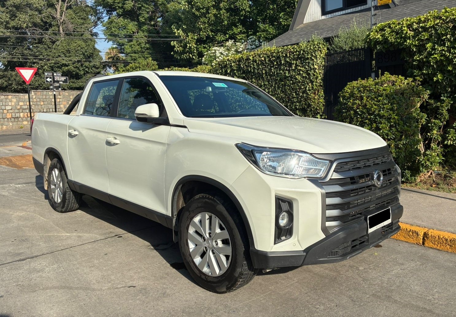 SSANGYONG MUSSO GRAND 2.2 DIESEL 4X2 AÑO 2022 VALOR CON IVA $15.350.000.- - Imagen 2